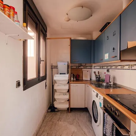 International Surf Camp Only Surf ホステル