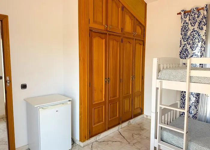 International Surf Camp Only Surf * Коральео