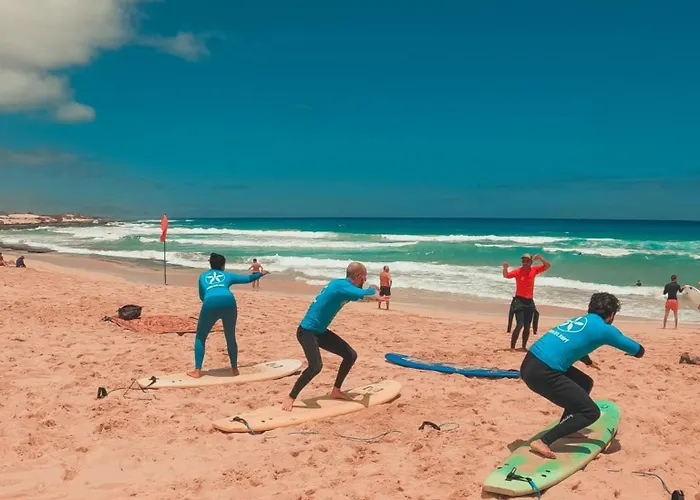 ホステル International Surf Camp Only Surf