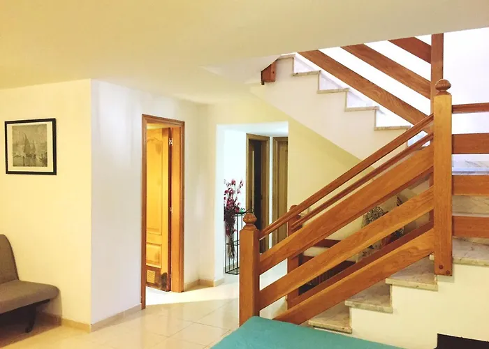 Hostel International Surf Camp Only Surf