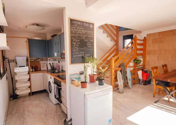 International Surf Camp Only Surf Hostel *