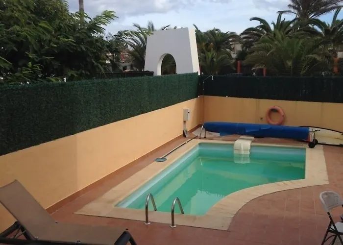 International Surf Camp Only Surf * Corralejo