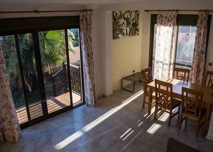 International Surf Camp Only Surf Hostel Corralejo