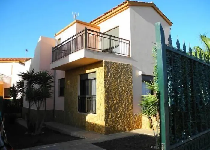 International Surf Camp Only Surf